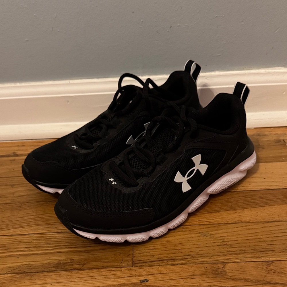 Under Armour Black Sneakers with White Logo and Sole
